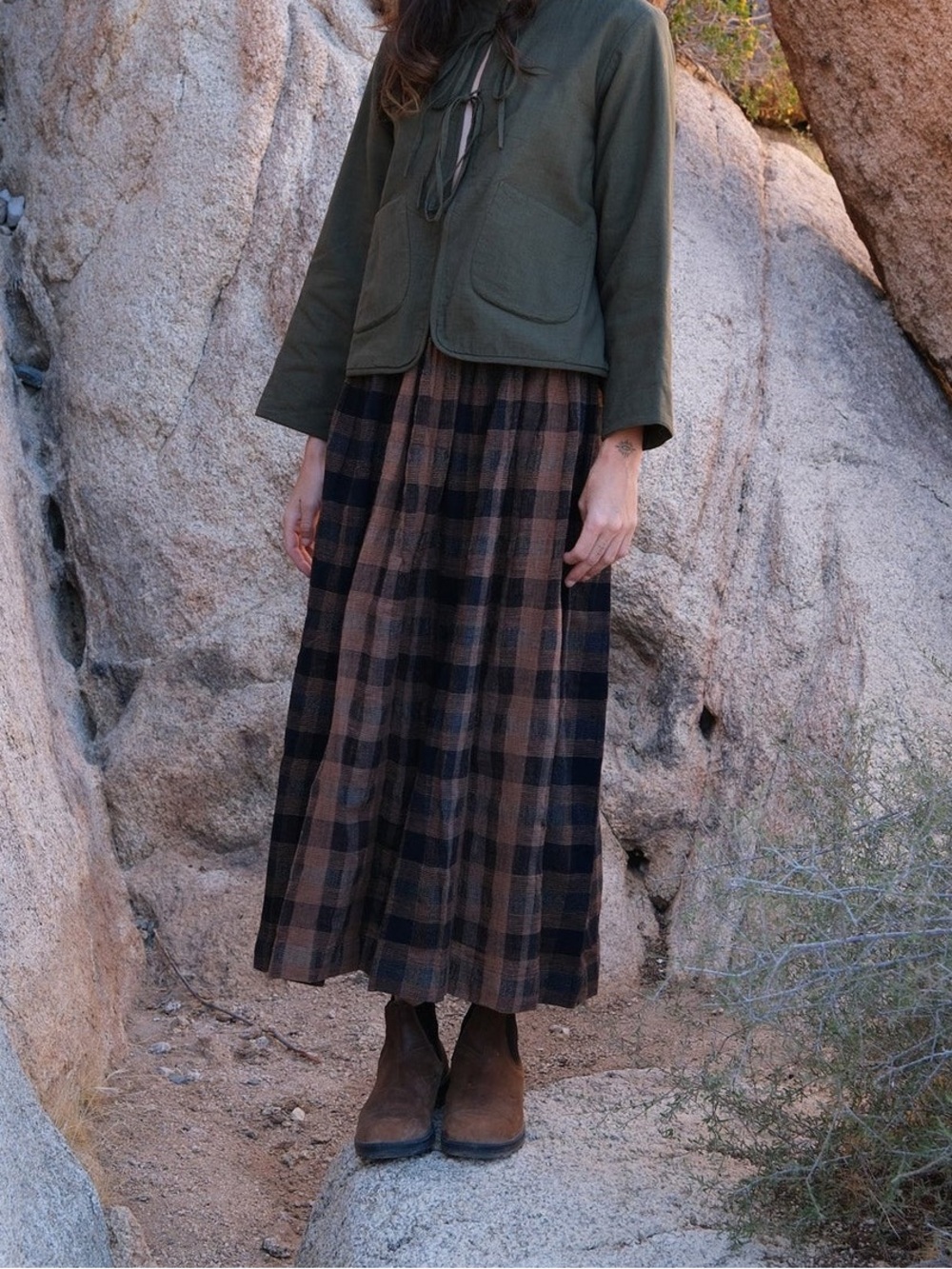 World of Crow Oxford Midi Skirt